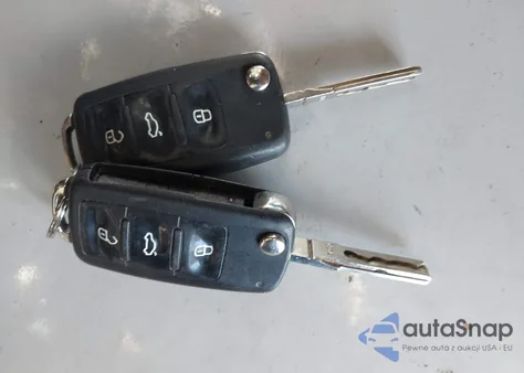 2017 Volkswagen Jetta 1.4T S из США, поврежденный, VIN 3VW2B7AJ4HM315800